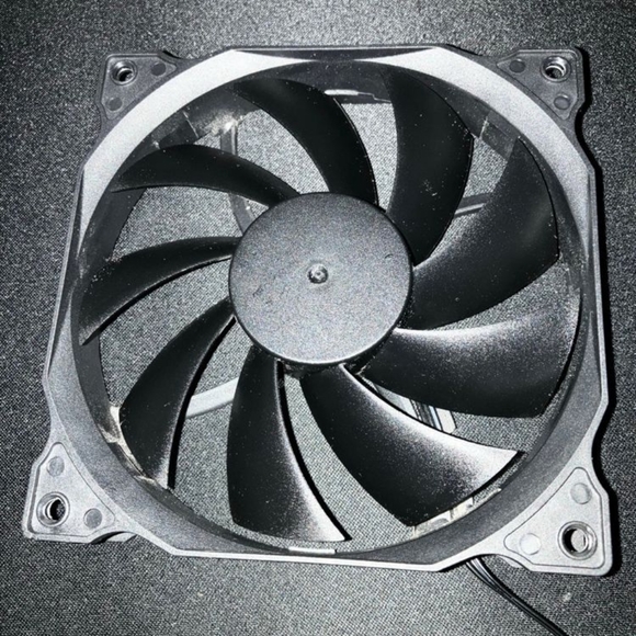 Fan computer - Picture 2 of 2